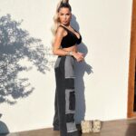 Manon Tanti Instagram - L’un de mes nouveaux jean préféré 🔥 @FashionNova