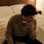 Manu Gavassi Instagram – Recebidos da melhor maneira na minha viagem dos sonhos pro Japão, @editionginza arigatō gozaimasu pela recepção lindíssima! Que hotel, que sake espumante com os melhores morangos que já provei 🍓 E que sonho fazer essa viagem com você @jullioreis 🥹