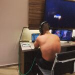 Manuel Turizo Instagram - En Madagascar preguntándole a Melman cuando sacamos el álbum
