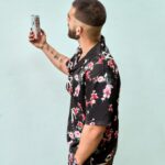 Manuel Turizo Instagram - @athonenergy no tiene azúcar y sabe buenísimo. Mi nueva marca de energizantes, tienes que probarla 👌🏽 Disponible en Amazon USA #dontgetdistracted #EnergyDeLosBuenos