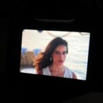 Manuela González Instagram - Resumen de unos días increíbles! Trabajé, me atreví, aprendí, bailé y compartí con una belleza de personas! 🚤☄️🍽️💃🕺🏻💍🎬