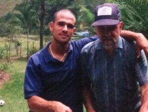 Manuela González Instagram - #tbt Erase una vez una Manuelita como de 14 y un Andrecito de 18… Debo decirte que desde aquel entonces eras un bombón @andresvascomont ♥️😝