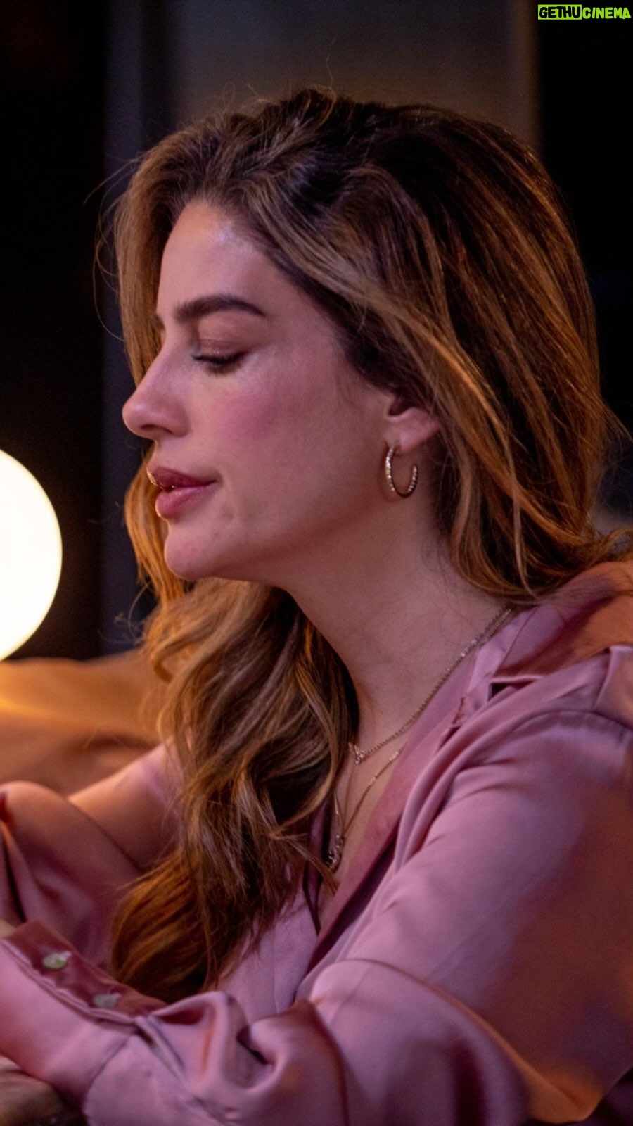 Manuela González - 83.9K Likes - Así como Lorena,muchos hemos atravesado una situación compleja en temas del amor .😔🙈 ¿Qué consejo le darías? #TíaAlison
@lamuelagonzalez