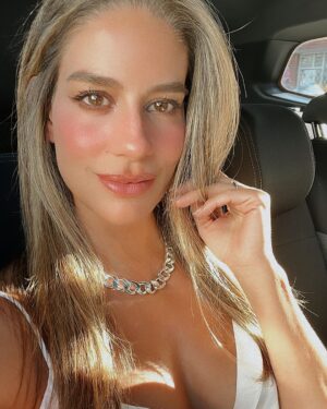 Manuela González Instagram - Solecito Bogotano 💎💫