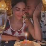Manuela González Instagram - Y cumplí muy, muy feliz! ♥️🌴💫 Gracias a mi familia y amigos del alma por tomarse el tiempo y acordarse de mí, cada palabra y gesto de cariño me hacen sentir la persona más afortunada del mundo! Gracias a mis hermanitas @marianagonzalezdaza y @magnoliaenvolturas por inventarse planes geniales para Pedro y Alma mientras nos escapamos estos días, a @sthephy11 por su cariño y entrega y GRACIAS de todo corazón a ti Andrés, no se te escapó ningún detalle, eres simplemente, lo más hermoso que me ha pasado en la vida. TE AMO ♥️ #FelizCumpletoMe