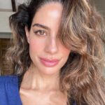 Manuela González Instagram - Hoy me despido de Anapoima con estas foticos! Celebro su vida, su naturaleza y su luz🍃🌞🦜 Siguiente destino… adivinan cuál es? Una pista: será aún más caliente que Anapoima! 🤪😎