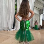 Manuela González Instagram - Tengo una sirenita en casa 🧜🏽‍♀️ (Y es mi mejor amiga y el Alma de la fiesta!) #AlmaDeMiAlma