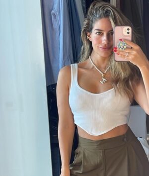 Manuela González Instagram - Sunday vibes 📸
