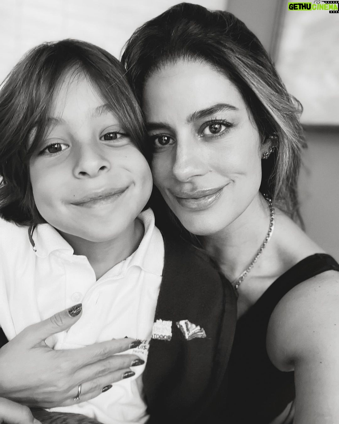 Manuela González Instagram - Pedro, tú le pones a mi vida el color! ♥️ #PedroMiHermoso
