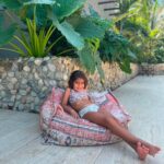 Manuela González Instagram - Alma mía, Alma de mi Alma… Como dice la canción, Tú me has hecho mejor, Mejor de lo que era! Veo estas fotos, 6 años en un abrir Y cerrar de ojos, 6 años de más vida Para nuestra vida Y un amor que solo Puede mesurarse Al mirarte a los ojos. TE AMO Y TE AMARÉ POR SIEMPRE ♥️ #AlmaDeMiAlma #felizcumple