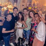 Manuela González Instagram - Resumen de unos días increíbles! Trabajé, me atreví, aprendí, bailé y compartí con una belleza de personas! 🚤☄️🍽️💃🕺🏻💍🎬