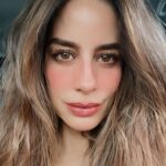 Manuela González Instagram - Feliz jueves hermosuras! 💫♥️