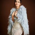 Manushi Chhillar Instagram - 🪽🪽❄️❄️🪩🪩