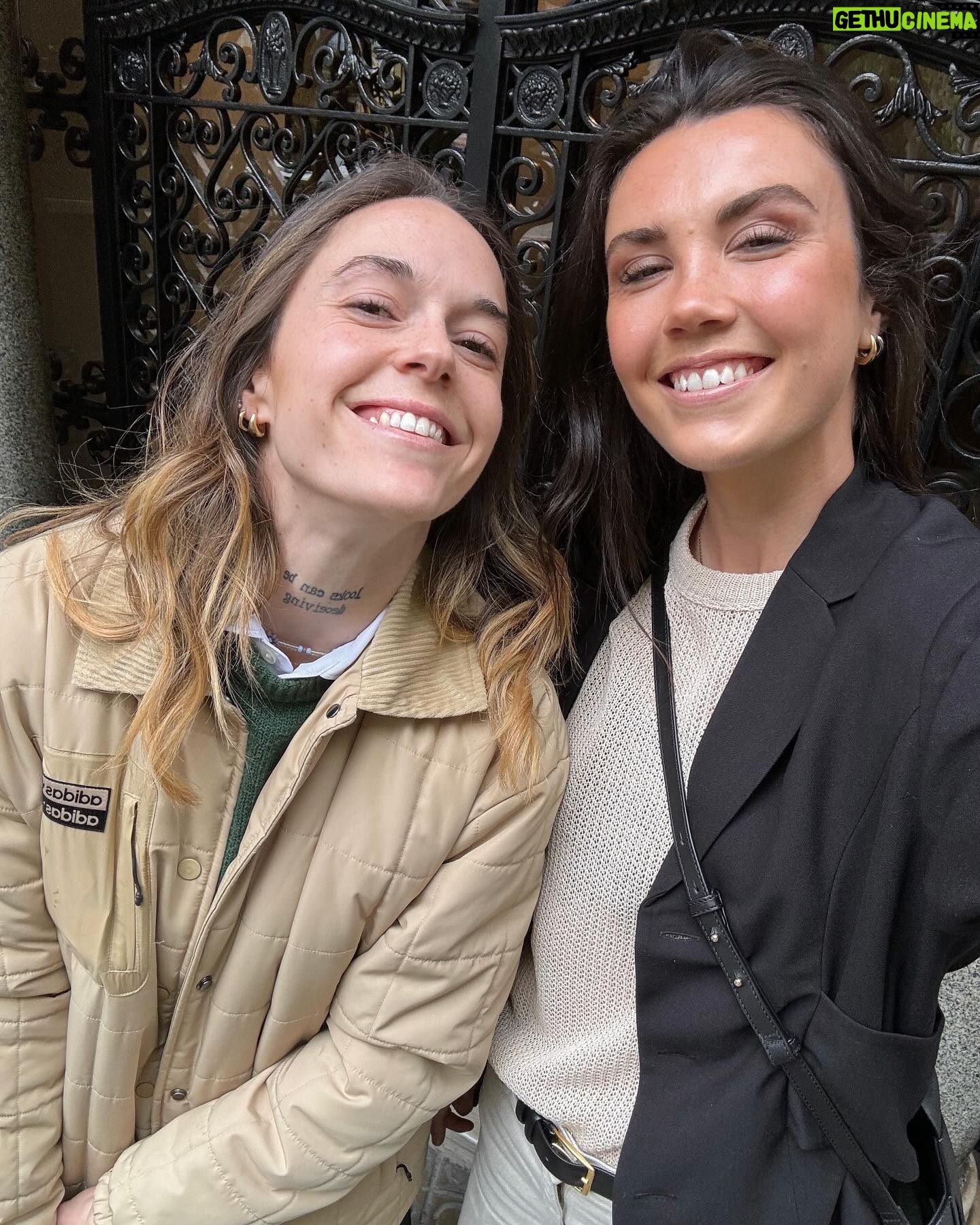 Mapi Le贸n Instagram - Feliz vida a esta maravillosa persona 馃┓