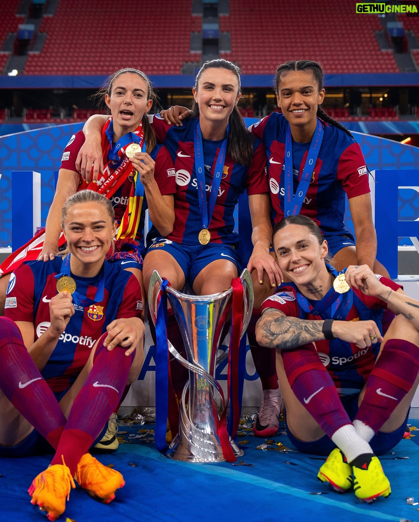 Mapi León Instagram - Sigo sin creérmelo, fue mágico…💙❤️ millones de gracias