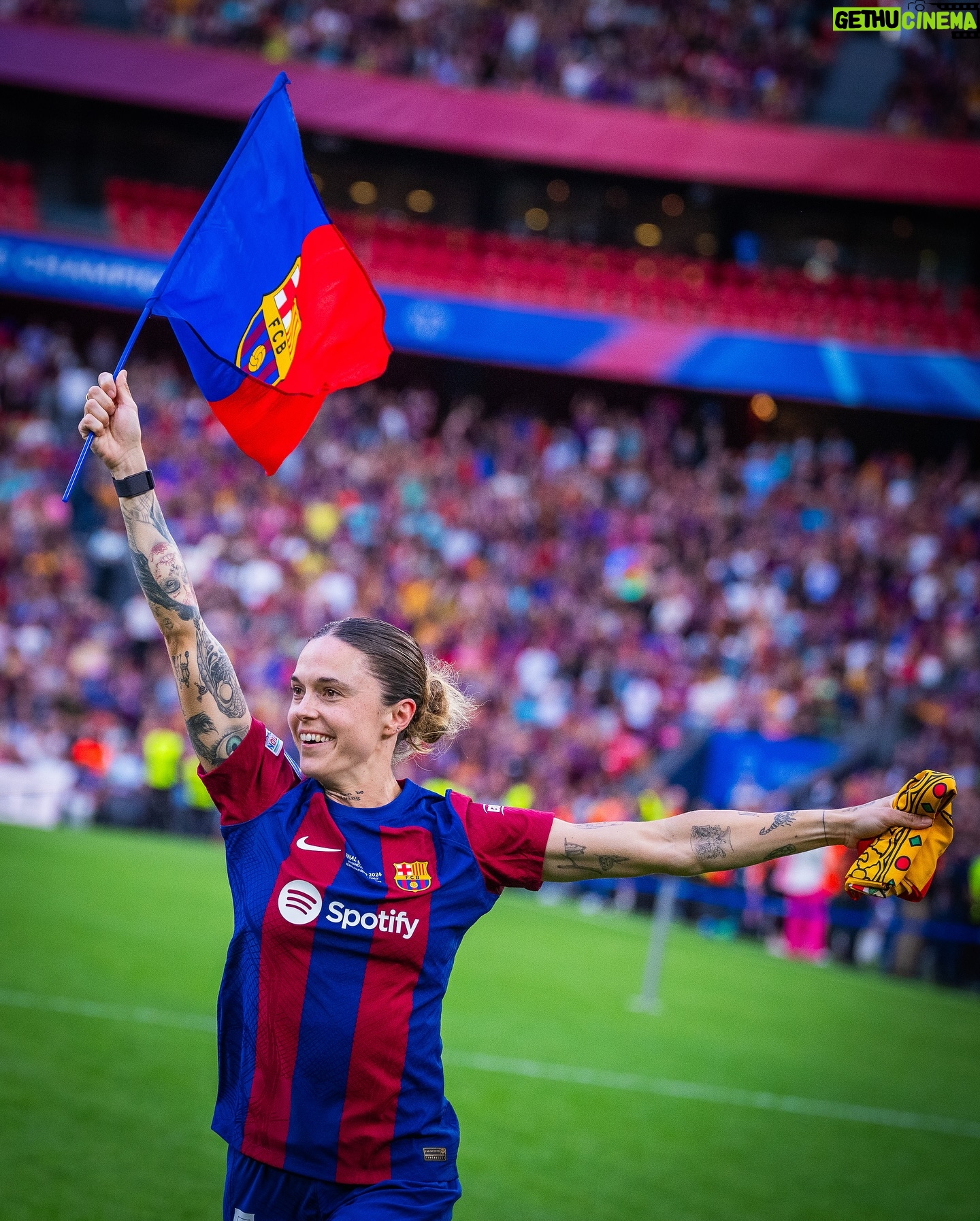 Mapi León Instagram - Sigo sin creérmelo, fue mágico…💙❤️ millones de gracias