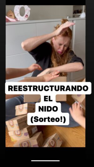María Castro Instagram - YA TENEMOS LA GANADORA y la suplente:

GAN: @pequemaite 
SUP: @mariamartinezaraque 

—————————————————Se avecinan cambios…. Y con ellos va a tocar reestructurar los espacios y adaptarnos TOD@S a los nuevos roles!
Y es que la regla número UNO de la ma/paternidad es vivir la aventura sin límites!

Y precisamente, gracias al Sorteo de @pabloskyshoes que os traigo, también podréis vivir así el verano!

Con zapatos que les impulsen a alcanzar cualquier objetivo, que sean por favor duraderos (que rabia da eso de escacharrarlos el primer día) y que sean fáciles de poner…. Que el tema paciencia, aún está por trabajar!
 
En el sorteo podéis conseguir 4 pares de zapatos a elegir de la marca en Pablosky.com, y uno de ellos personalizado con el nombre de tu peque… y participar no puede ser más fácil!!!!

🦶🏽 Sigue a @pabloskyshoes y a mí.
❤️ Da “like” a esta foto.
👍🏼 COMENTA mencionando 1 amig@. Puedes comentar las veces que quieras siempre que sean distintas personas. ¡Cuantos ➕comentarios, ➕ posibilidades de ganar!
 
✨ OPCIONAL ✨ Comparte este post en stories y tendrás una participación extra.
 
⏱ Podéis participar hasta el 10/04/24 a las 23:59.
🥉 El ganador será anunciado en los días posteriores a la finalización en éste mismo post.
¡¡Muchísima SUERTE 🍀🍀🍀 A TOD@S!!
 
(Sorteazo válido para Península y Baleares)
 
⚠️ ATENCIÓN ⚠️ Nunca mi cuenta oficial contactará con vosotr@s para que introduzcáis datos personales y/o número de cuenta en enlaces o plataformas. Si os llega algún mensaje de este tipo, son cuentas fraudulentas con nombres similares al nuestro. Si os llegara un mensaje por favor bloquead esas cuentas 🙏
 
#Sorteo #SorteoZapatos #Maternidad #SorteoPablosky #ZapatosParaUnVerano #CalzadoInfantil #ZapatosNiño
 
SUERTE PARA TOD@S!!!!!!!!!