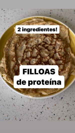 María Castro Instagram - FILLOAS GALLEGAS con 2 ingredientes!
SIN AZÚCARES
SIN HARINAS

2 ingredientes y UN MINUTO de preparación!

SÓLO:
Tres huevos 
100gramos de queso fresco (ya añado vainilla porque me gusta… tamb podéis darle a la canela)

Y LISTO!
Engrasamos la sartén, ponemos un cacito de masa,  meneamos la sartén hasta ocuparla … y cuando salgan buebujitas, damos la vuelta!
Listo!!!!

Ojo! Esta es dulce… pero con la salsa que ponga en unos días, VAIS A ALUCINAR!!!!!
Para una cena ligera y rica en proteínas!