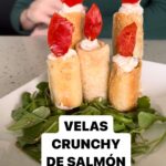 María Castro Instagram – VELAS DE SALMÓN!!!!

-Cortamos el hojaldre en cuadraditos y tamb las tapas circulares
– bañamos el hojaldre en semillas de lino por ejemplo
– se va al horno a 180 unos 10-15 min

Vamos con el relleno…. Es libre! Pero el nuestro es…
– queso de untar
– salmón
– y tomillo

Rellenamos usando manga pastelera ( más fácil), ponemos rúcula en la base y un pimiento a modo de llama en la punta!!!

Buenísimo, crunchy y navideño!!!!!!!