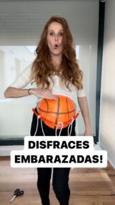 María Castro Instagram - DISFRACES DE CARNAVAL PARA EMBARAZADAS! Nunca me he reído tanto, grabando un reels. Ojalá os pase lo mismo viéndolo!