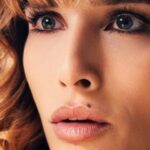 María Elena Swett Instagram - Lo mejor de Kari @dimeconquienandaschv Capítulo 35 @chilevision Capítulo 36 @paramountplusar No te pierdas este sábado los nuevos capítulos de #DimeConQuiénAndas por la plataforma @paramountplusar @paramountplus. Y si te gusta trasnochar lo puedes ver en chilevision después de #EspiandolaCasa de #GranHermanoCHV, de lunes a jueves. . . . . . #maneswett #mslovers❌ #maneswett❌ #karilovers #DimeConQuiénAndasCHV #teleserie #novela #comedia #seriechilena #teleserieschilena #actrizdetelenovela #actrizdeserie #actrizdetelevisión #actriz #romance #espectáculo #paramountplus #paramountplusar #latinoamerica #celebridades