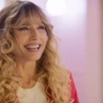 María Elena Swett Instagram - 💋| RESUMEN CAPÍTULO 21. Atraparon a Joao😳 RECUERDA QUE EL NUEVO HORARIO ES DE LUNES A JUEVES DESPUÉS DE @granhermanocl . • • • 💋 #chv #dimeconquienandas #maneswett