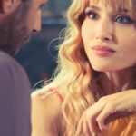 María Elena Swett Instagram - Lo mejor de Kari @dimeconquienandaschv Capítulo 74 @chilevision Capítulo 75 @paramountplusar Ramón le confesó a Kari que no está listo para formalizar una relación. ¿Qué decisión tomará Kari después de la confesión de Ramón? No te pierdas los nuevos capítulos de #DimeConQuiénAndas por la plataforma @paramountplusar @paramountplus. Y por Chilevision después de #EspiandolaCasa de #GranHermanoCHV, de lunes a jueves