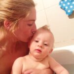 María Elena Swett Instagram - ❌ Por cada vela EL único deseo . . Los abrazo Que tengan un bello fin de semana Mi Gente Buena . . . . . . . . . . . . . . . . . . . . . . . . . . . . . #día425