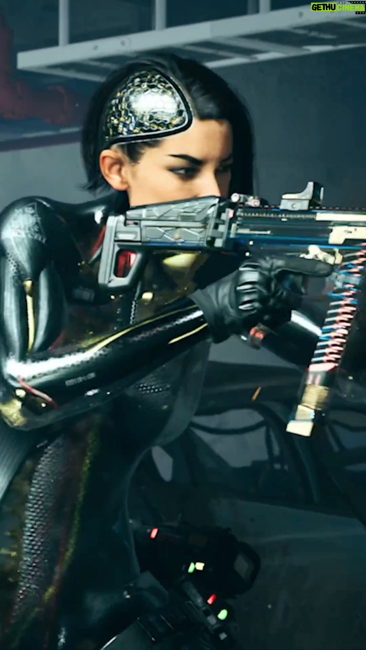 María Elisa Camargo Instagram - QUIUBO PAPI! Ahí está el precio 🧨 The latest in robotics is ready for deployment as Unlock a Pro-tuned Weapon Blueprint, a 1,100 CP Bonus, access to alternate Tracer Weapon Blueprints and Operator skins, a new BlackCell Smoke Grenade, plus so much more when you upgrade to Season 06 BlackCell 🔥 @callofduty