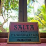 María Fernanda Yépes Instagram - SALTA y aparecerá la red….. Qué dices? Yo digo que si! Yo ya salté!!! Confiando ando en el universo que traerá lo que sea correcto para mi bien y evolución🌀 Feliz fin de semana para tod@s🌴🌞 @macondoherald