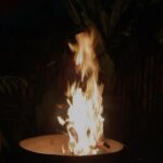 María Fernanda Yépes Instagram - Y así despido este mes de Febrero… Donde para mí fue como una montaña rusa de emociones. Morí… Nací … Dejé atrás un dolor.. Lo quemé, lo solté y lo transformé en flores, aprendizajes y colores 🌈✨ y volví a sonreír…. POR QUE LA VIDA EMPIEZA MUCHAS VECES!!!! Y tú? Como despides este mes?