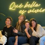 María Fernanda Yépes Instagram – QUE BELLO ES VIVIR y coincidir con personas bonitas de corazón ♥️
Gracias @martinalapeligrosa por abrirnos las puertas de tu hogar y compartirnos tanta buena onda y sabor!!!
sos un ☀️ que pela’ tan Vacana esta muchachita del Carito
Dominguito sabroson con las compas @dominicaduque @vicky.berrio