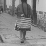 María Fernanda Yépes Instagram - Se sigue reafirmando en mi vida la belleza de continente en el que vivimos los sudamericanos. Un territorio con culturas ancestrales vivas, llenas de conocimiento y tradición. Cuidemos la diversidad en todas sus formas. Son riquezas intangibles que no podemos perder. Que lindo ser latinoamericano, que privilegiados somos los que nacimos en esta cordillera de Los Andes❤️GRACIAS PERU por regalarnos tanta magia, paz y medicina✨ 🇵🇪 Levanta la mano si eres latinoamericano🙋🏻‍♀️ y cómo yo estás orgulloso de haber nacido en este territorio!!! #perú #vallesagradodelosincas