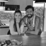 María Fernanda Yépes Instagram – Que el alimento sea tu medicina, la cocina tu laboratorio y la creación de tus platos alquimia divina✨✨✨
 
Enamorándome cada día más de este proceso y del arte de cocinar.
Admiro Profundamente a los cocineros, chefs y amas de casa del mundo que hacen de la cocina un hermoso arte de entrega y pasión♥️🦾👩🏻‍🍳 que oficio tan duro, complejo y fascinante a la vez!!!

Gracias @chefpablonaranjo por compartirme tu pasión y amor por este ARTE llamado COCINAR. 

Y a ti? Te gusta preparar tus alimentos?