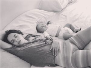 María Gracia Omegna Instagram - Feliz día a las madres.  Especialmente a la mía.