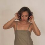 María Gracia Omegna Instagram - Me dije….. voy a poner una foto linda que represente mi 2023…. O quizás más de una… me pregunté… quienes deberían estar?…. Que fue importante este año?…. Después me acordé del 2023… que todo bien, no es por ser mala agradecida, pero fue un año rarísimo… por no decir… y me topé con esta foto, que no representa nada más que verse bien (desde mi punto de vista)…. Así que eso…. Me quise ver bien y que tanta w…..