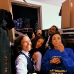 María Gracia Omegna Instagram - Con los cauros de la generación y sus últimos respiros.
