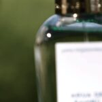 María Gracia Omegna Instagram - Los aromas siempre han despertado en mí recuerdos; este Agua de Bambú me lleva a viajar, conectar con la naturaleza y sentirme única. Fragancias que nos recuerdan que lo importante no solamente viene por dentro, y que siempre es bueno reinventarse. Así lo hizo @adolfodominguezofficial con sus nuevos envases respetuosos con el medio ambiente. #aguadebambu #adolfodominguezperfumes