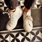 María Gracia Omegna Instagram - Me da mucho placer hablar de Kruza/. Marca de zapatillas/ Sustentables /Que respetan a las personas y al planeta/ Hecho en chile/ Economía circular/ Hechas a mano/ Recicladas/ Hija de los desechos/ Cómodas/ Lindas/ Trato Justo/ Atajadores de residuos para crear/ reductores de basura/ etc de lo bueno/ feliz de usarlas y tratar de ser más consciente. @kruza_bc