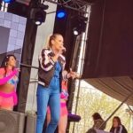 Marcela Baños Instagram - 𝐏𝐚𝐬𝐢𝐨𝐧 𝐱 𝐈𝐭𝐮𝐳𝐚 🎤‼️ A toda le gente que se acercó al Club Santa Rita, Ituzaingó… para festejar junto a @pasiondesabado 🔛 GRACIAS 👏🏻❤️ Gracias x la onda ‼️ 👏🏻👏🏻👏🏻 @elioelvaquerook @gaston_angrisani @gustavito_tulipanes @loreyroquemegusta @malakate_oficial @quiroz.rocio ❤️ Gracias a quienes nos asistieron. Estuve acompañada x Adrián, locutor de Ituzaingo 👏🏻 Y mis compas @kitty_encina @camilabuttner @lara.panther @nickyy_vega 💃💃💃 En la produ @lujaidar @walter_cuti_arganaraz 👏🏻👏🏻 En el make up @myrublajha Nos peino @diegomonettaestilista Y me grabo un montón de videos divinos para poder compartirles un poco de esta tarde. Vestuario @imagendaniela / Rosalía En las cámaras @yeiyei.ratto @carlosartaza_ 🎥 DJ invitado @pikchudj Nos encontraremos x ahí bailando cumbia 😉💃🔥 Mono @urban_denim.ar @luluharari Borcegos @pranazapatos @rickiprensa Campera @mykonoslove467 🔥