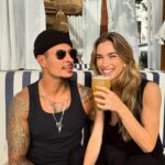 Marcela Fetter Instagram - Eu escolheria um milhão de vezes viver esse sonho com você. Meu amor, prometo estar sempre aqui pra te lembrar que você é humano e falível, prometo lembrar que você precisa de um pouco de descanso e do meu colo, prometo que te amarei com todas minhas forças, com todas minhas qualidades, com todos meus defeitos e com tudo que há em mim, principalmente quando vc não parecer amável, pq sei que é nesse momento que vc mais precisa. E finalmente, prometo ser sua cúmplice, melhor amiga, confidente, amante e a melhor esposa que eu puder ser! TE AMOOOO, happy birthday ❤️