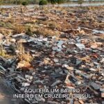 Marcela Fetter Instagram - Meu coração está em pedaços, nunca imaginamos que algo assim acontecerá.. a sensação de impotência toma conta, mas precisamos seguir ajudando de todas as formas possíveis. Rio Grande do Sul sofreu a maior catástrofe da história, impactando a vida de milhares de vidas e famílias. Estado que eu nasci e cresci, pra quem está perguntando, minha família está segura graças a Deus, agradeço as mensagens de preocupação. Do outro lado do mundo, acordo procurando notícias e formas de como posso ajudar, aqui estão alguns caminhos que temos para fazer nossa parte. Além das doações, precisamos nos unir e concentrar todas as nossas energias em orações imaginando todo o RS com uma luz dourada e Deus abençoando cada uma das famílias. Se meu coração dói profundamente de ver essas cenas reais, que parecem filme de terror, não consigo nem imaginar o que essas pessoas estão passando! Toda minha solidariedade e amor a cada um de vocês 🙏🏼🤍