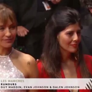 Marcela Mar Instagram - Así vivimos anoche la experiencia de la alfombra roja más aclamada de la industria del cine. 
Fue muy emocionante estar ahí con parte del equipo de nuestra película #mibestia
Y la cereza del pastel 🍒ver a Cate Blanchett y tenerla tan cerca en su estreno de #rumors @festivaldecannes 

Mi vestido precioso es de @francescamiranda_ @vistetedecolombia #vistetedecolombia 💓✨🥂