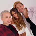 Marcella Rica Instagram - um set lotado de amigos talentosos, coisa mais linda quando o trabalho é assim. ❤️ um domingo com 76 pessoas no set. meu minas virou diretor criativo @igorcosso , que orgulho e que delícia dirigir mais um projeto seu, meu amorzão. muito obrigada a toda essa equipe linda e a todos os envolvidos por toda generosidade. 🥰 . @ricaconteudo 🎥