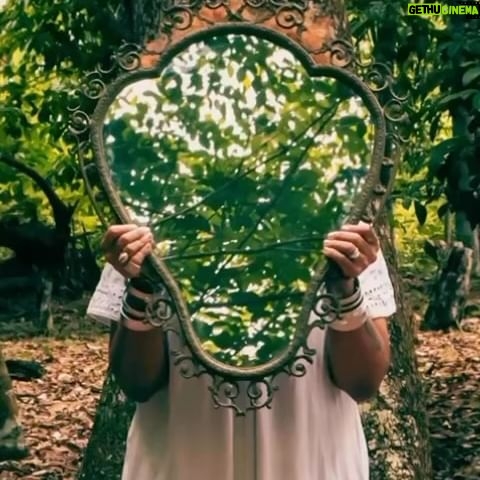 Marco Pigossi Instagram - Dos Brasis – Arte e Pensamento Negro, exposição que reúne 240 artistas negros entre homens e mulheres cis e trans de todos os Estados do Brasil, e que celebra, promove e da visibilidade a produções afro-brasileiras. Apresentando ao público trabalhos produzidos entre o final do século XVIII até os dias atuais, Dos Brasis explora e abrange a arte em diversas áreas e linguagens artísticas, diferentes momentos, tempos e lugares, através de pintas, instalações, esculturas e videoinstalações. Após essa temporada, uma parte da mostra vai percorrer os espaços do Sesc por todo o Brasil pelos próximos dez anos. Com curadoria de Igor Simões, em parceria com Lorraine Mendes e Marcelo Campos. Sesc Belenzinho Rua: Padre Adelino, 1000 - Belenzinho, SP Terça a sábado das 10h às 21h Domingos e feriados das 10h às 18h Até 28 de janeiro de 2024 Entrada gratuita