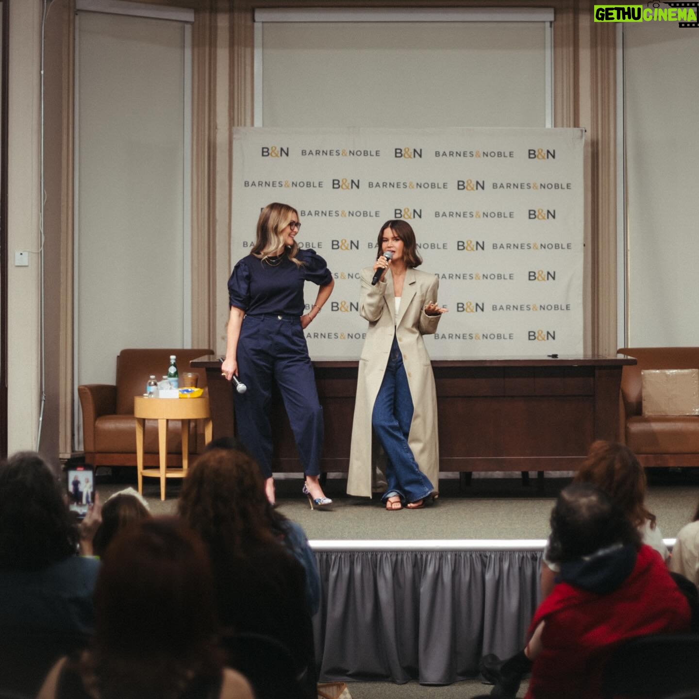 Maren Morris Instagram - what a week for Addie Ant, Beatrix Butterfly, Lewis Ladybug and Cleo Cricket. thank you to everyone who came to our signings and bought our book. @keargow and I are so touched by the response to our little world of bugs. nyc photos: @shane_timm la photos: @brownbearvisuals