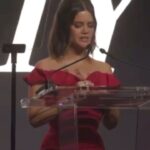 Maren Morris Instagram - Thank you @variety for giving me the award of Changemaker of the Year. The changes are still coming but I’m honored to not be on this journey alone. Thank you to my badass sis @maggierogers for your gorgeous introduction that made me bawl before giving this speech. ❤️‍🔥 Also the last slide just felt important.