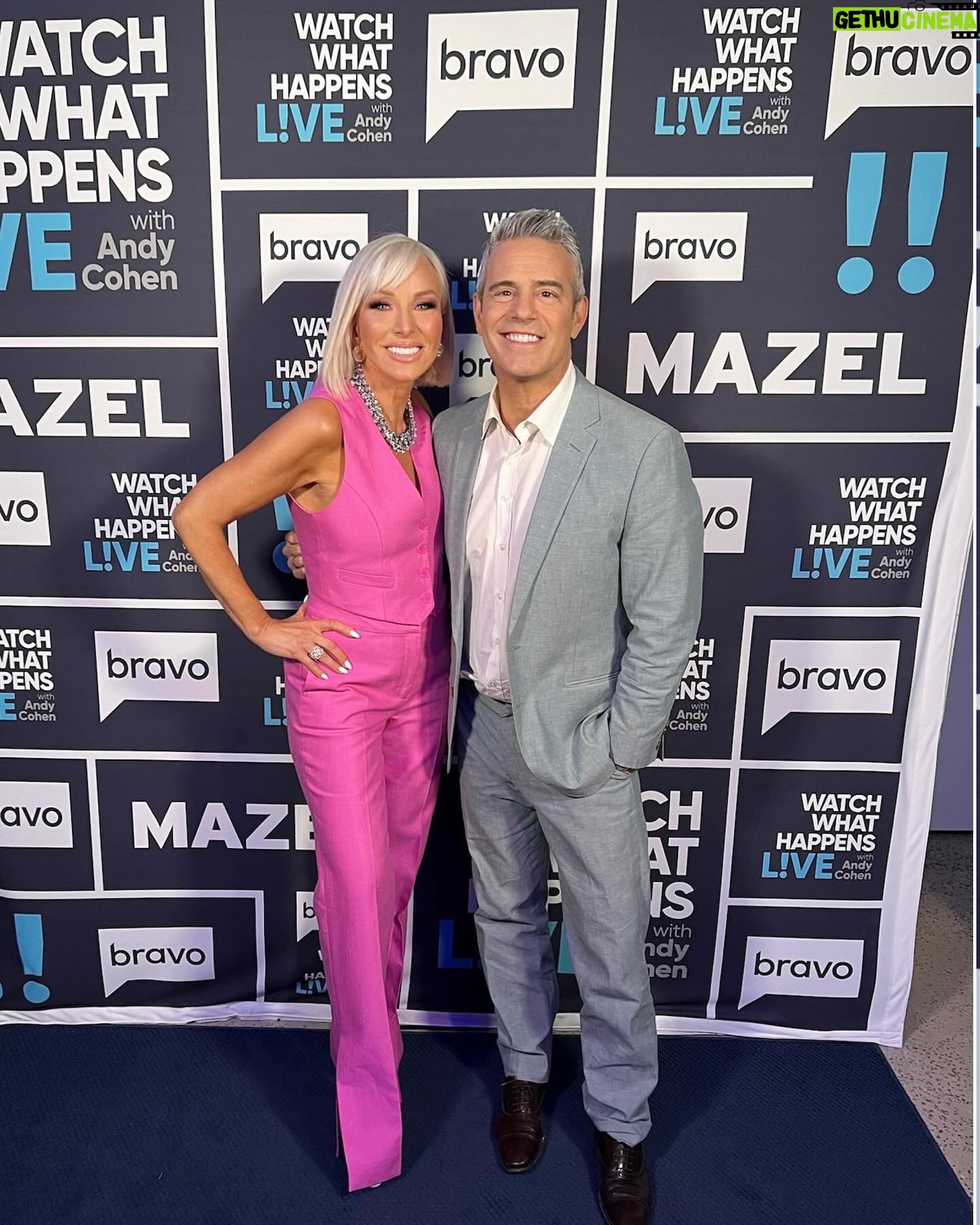Margaret Josephs Instagram - Back in the clubhouse! On Sunday we wear pink. πππ @nickarrington1 β¨ Tune in now @bravowwhl @bravotv Glam: @juliusmichael1 @carolinemakeuptime Outfit: @loveshackfancy Shoes: @gucci Earrings: @zimmermann | necklace from @etsy Tan: @gldn__hour πΈ: @charlessykes