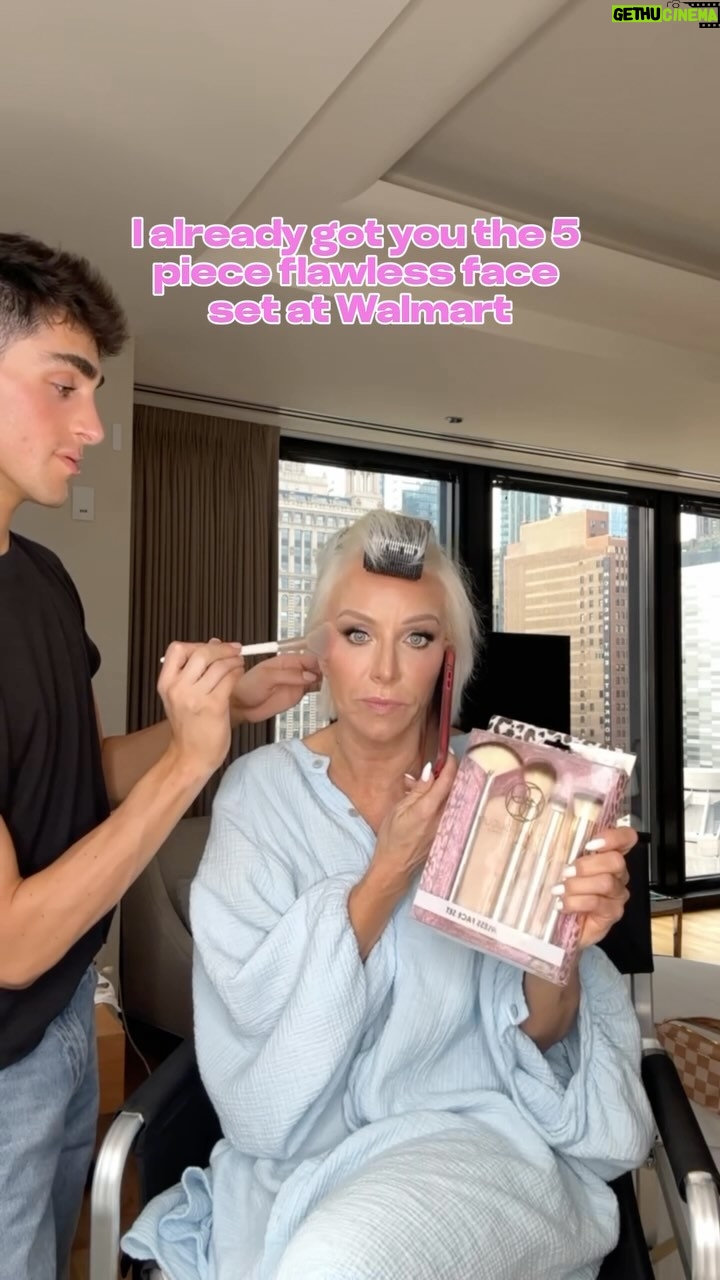 Margaret Josephs Instagram - Nobody loves being spoiled more than @margesr ๐๐ Donโt forget to treat your mom for Motherโs Day! Go to @walmart and get your mom my #candiecouture brushes now! ๐๐ง๐ผ๐โจ #walmart #walmartbeauty