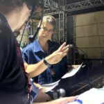 Maria Bopp Instagram – Além do set de filmagem, cada vez mais faz parte do meu trabalho de atriz participar de eventos, dar entrevistas, ser mestre de cerimônias, fazer locuções e dublagens… amo tudo isso, mas muitas vezes também fico MUITO nervosa. A tensão de gravações ao vivo é braba 😮‍💨 Por isso eu só saio de casa depois de passar Rexona Clinical, que é o melhor antitranspirante em aerosol do mercado. Assim, eu fico protegida e me sinto tranquila pra só focar naquilo que importa. 🤍
